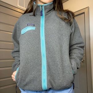 Patagonia lightweight synchilla zip up